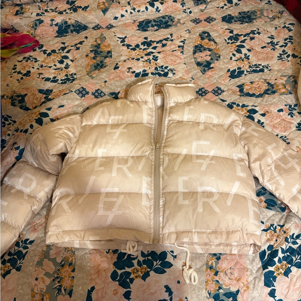 SHEIN Beige Puffer Jacket with Letter Print
